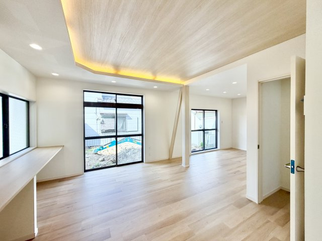 戸建 知立市八橋町町田の居間・リビング