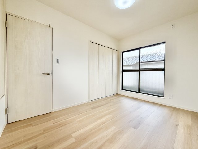 戸建 知立市八橋町町田の洋室
