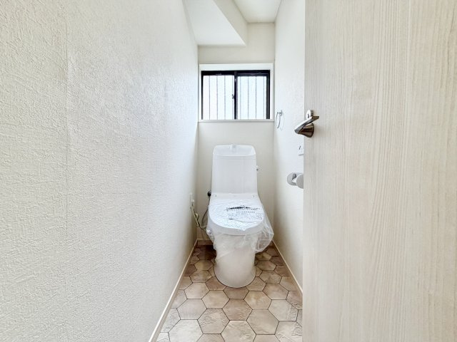 戸建 知立市八橋町町田のトイレ