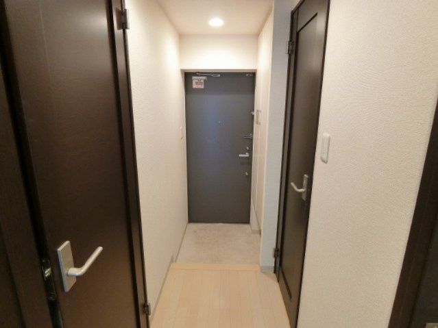 【玄関】 | アドバンス相模大野 | 別号室画像