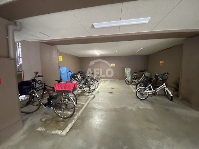 セレッソコート上本町EASTのその他共用部分|セレッソコート上本町EAST　駐輪場