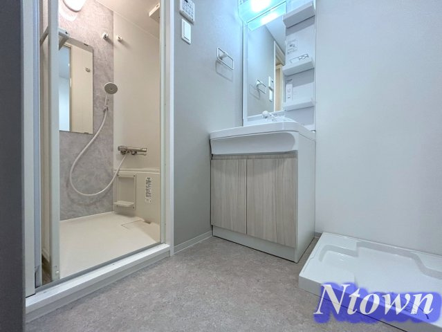 【洗面所】 | S-RESIDENCE金山flap(フラップ) | 広い洗面スペース