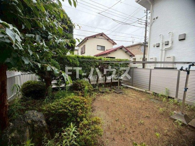 前原西8丁目戸建の庭