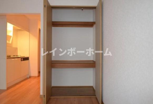 グランドヒルズ東新町の収納
