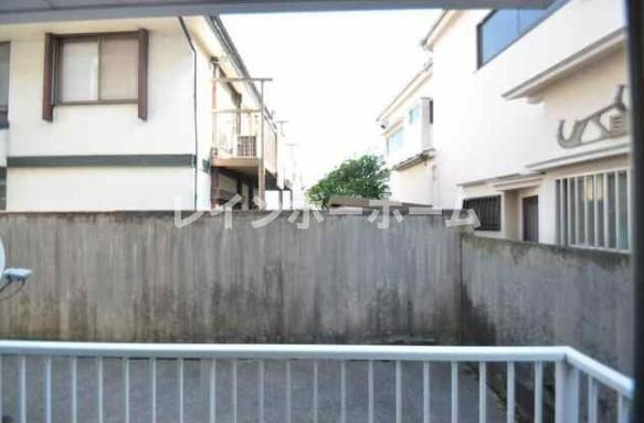 グランドヒルズ東新町のバルコニー