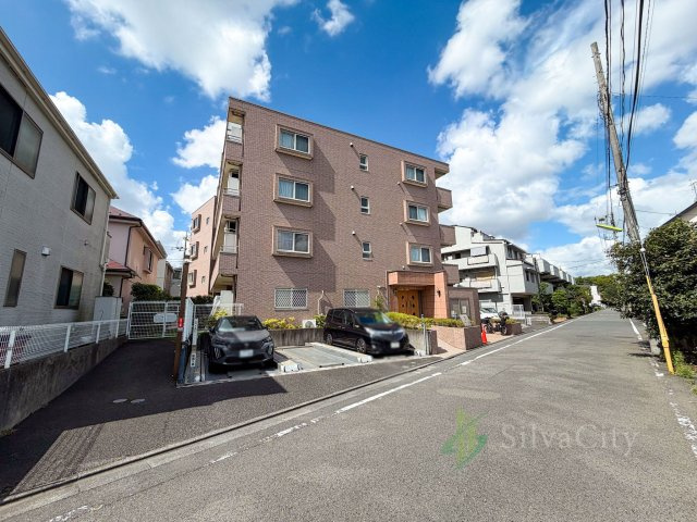 グランツ成城南の外観