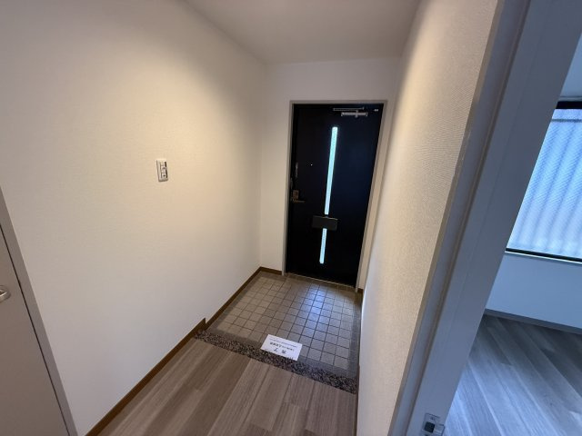 エトワール緑丘の玄関