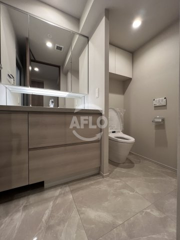 Brillia Tower堂島　中之島小学校区の洗面所|Brillia Tower堂島　洗面所