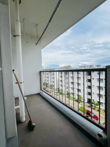 垂水上高丸住宅Ｂ棟のバルコニー