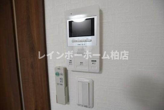 特典：仲介手数料が無料です!!のセキュリティ|モニタ付インターホンです