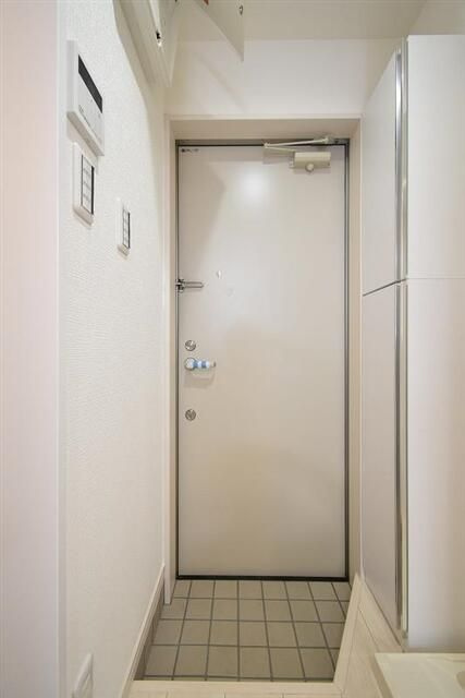 ログリア江北の玄関