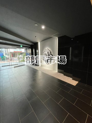 ステージグランデ台東根岸アジールコートのロビー