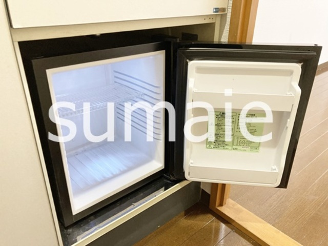 コンフォートマンション大宮の内装|ミニ冷蔵庫完備。