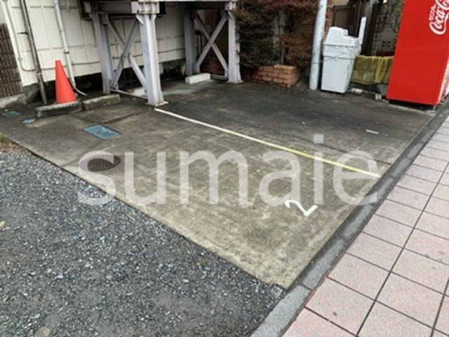 コンフォートマンション大宮の駐車場|駐輪場。