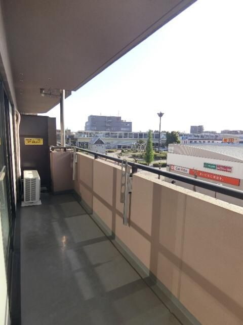 ラフィーネ八千代のバルコニー
