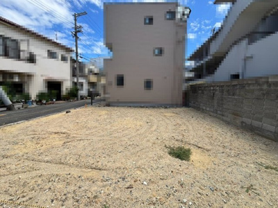 【外観】 | 引野町一丁　売土地 | 周辺にはスーパーや薬局など、商業施設がそろっていますよ！とても住みやすい環境です！
