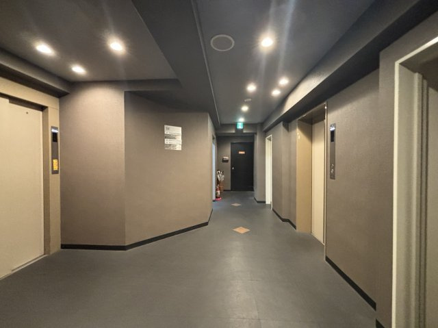 ＥＰＯ　ＳＨＩＮＯＳＡＫＡ　ＢＵＩＬＤＩＮＧ
