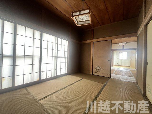 【川越かし野台】和の佇まいの５DKの和室|明るい和室２、6.0帖の広さです