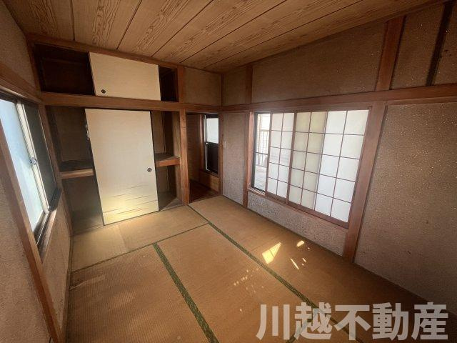 【川越かし野台】和の佇まいの５DKの和室|和室３には天袋付の押入があります