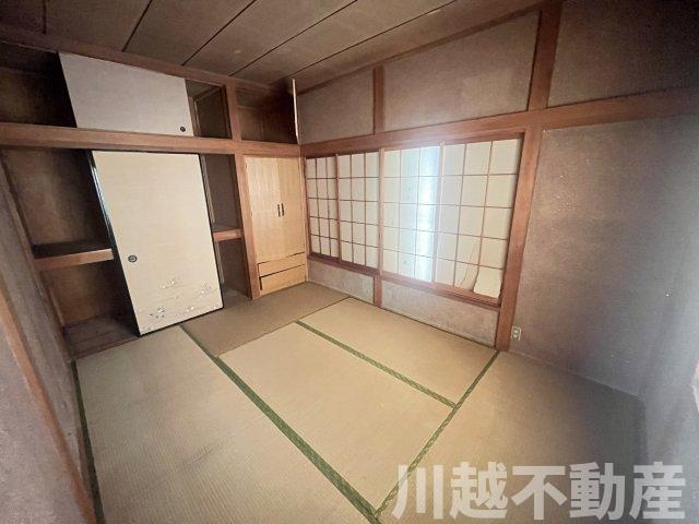 【川越かし野台】和の佇まいの５DKの和室|和室４は明るい6帖の2階和室です