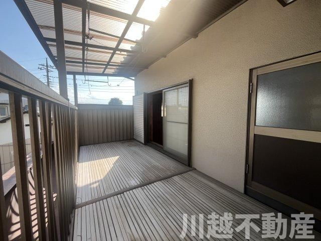 【川越かし野台】和の佇まいの５DKのバルコニー|お洗濯にも便利なバルコニー付き
