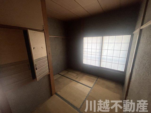 【川越かし野台】和の佇まいの５DKの和室|和室５は、2階にあるコンパクトな4.0帖の大きさです。