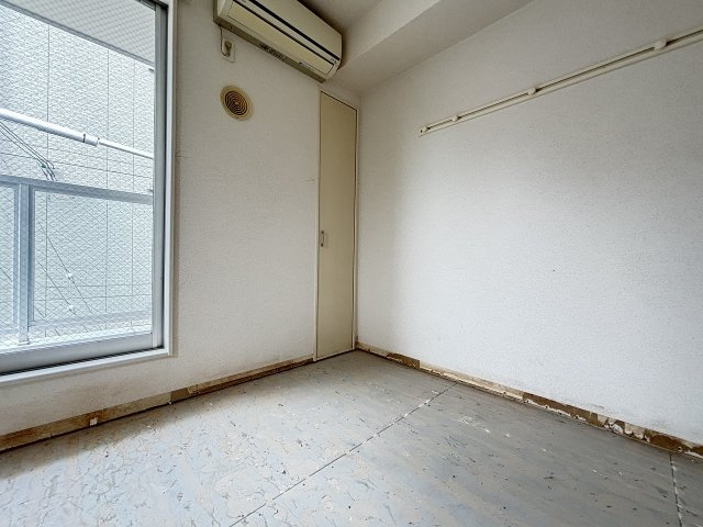 コンフォート神崎川の洋室