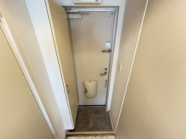 コンフォート神崎川の玄関