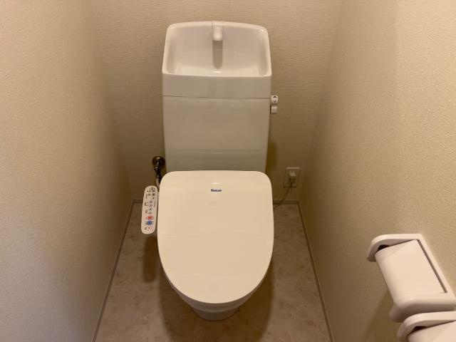カロテラスのトイレ|シャワー付トイレ