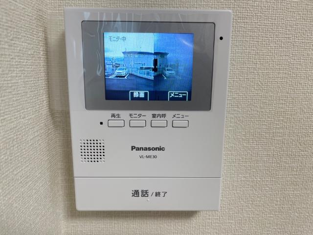カロテラスの内装|カメラ付インターホン