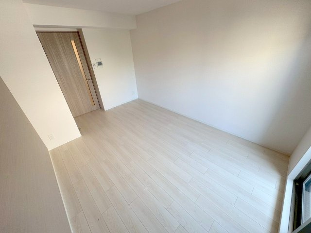 MJC大阪ラフィーネの居間・リビング