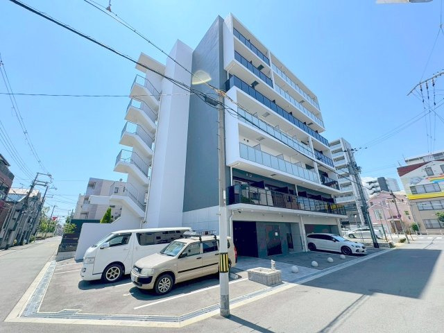MJC大阪ラフィーネの外観
