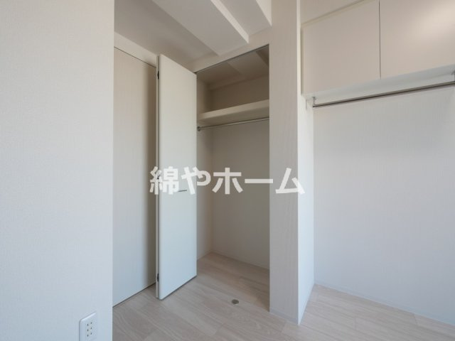プレリスＮＥＯ大阪十三エルヴィオンの収納|たっぷりとした収納スペースです