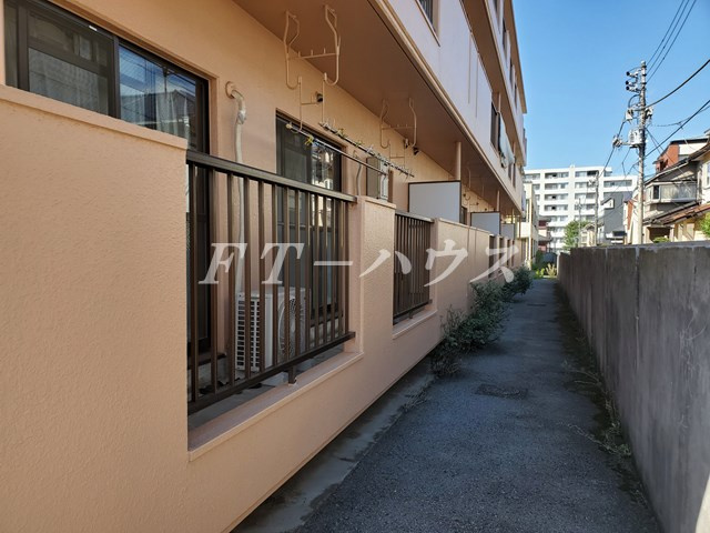 船橋市前原西６丁目の賃貸マンションのバルコニー