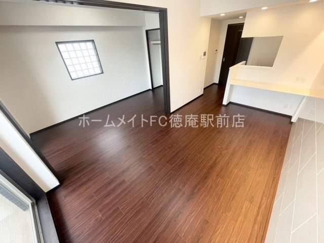 プレジオ城東の居間・リビング