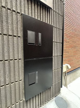 ベイルーム京急久里浜のその他共用部分|宅配ボックス完備