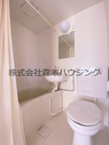 【浴室】 | 　シャトー寺浦 | お風呂で日々の疲れを落としましょう