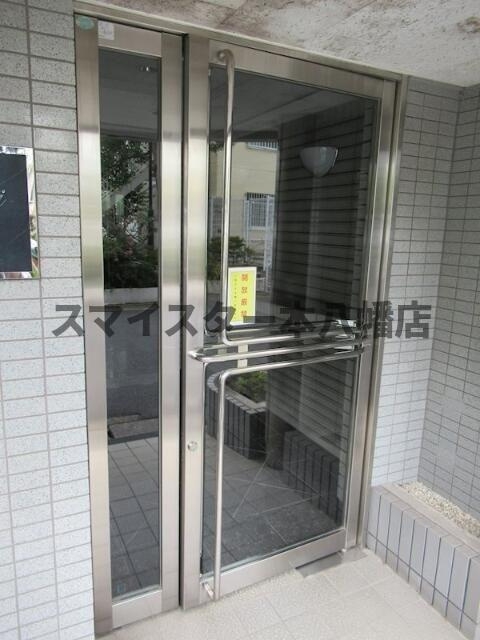 パークテラス塩焼のエントランス