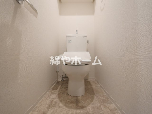 プレリスＮＥＯ大阪十三エルヴィオンのトイレ|落ち着いたトイレです
