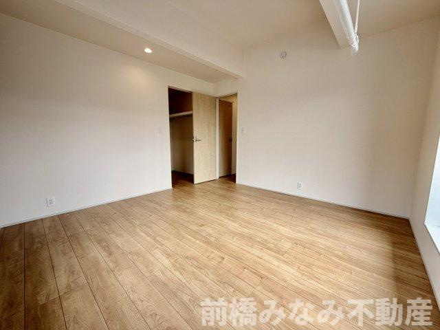 【新築】前橋市後家町　１号棟(全２棟)　ブルーミングガーデン　新築建売分譲の洋室|洋室です