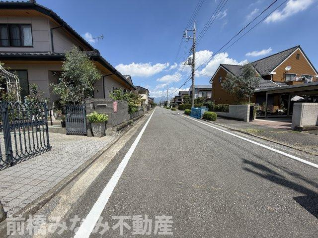 【中古】前橋市鶴が谷町　５Kの前面道路含む現地写真|前面道路含む現地写真です
