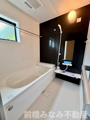 【新築】前橋市総社町植野第２　１号棟(全３棟)　リーブルガーデン　新築建売分譲の浴室|お風呂です