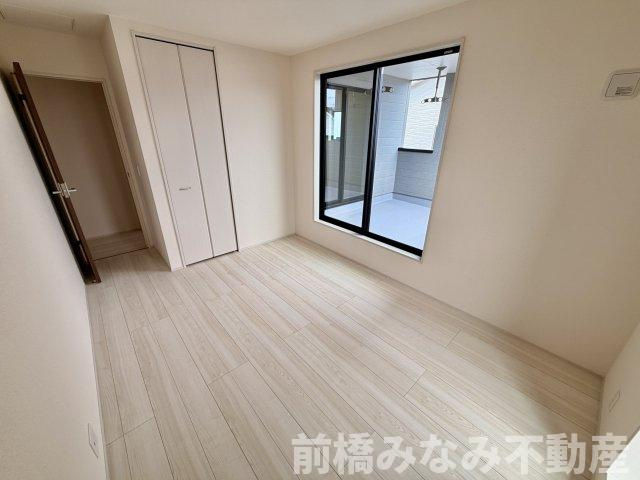 【新築】前橋市総社町植野第２　１号棟(全３棟)　リーブルガーデン　新築建売分譲の洋室|洋室です