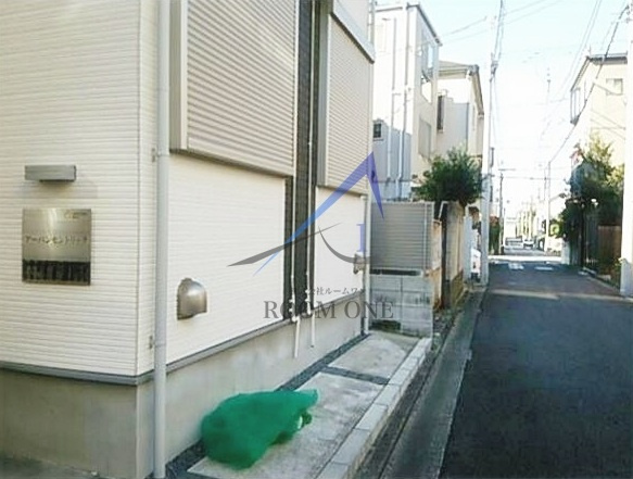 アーバンセントリック のその他共用部分|敷地内ゴミ置き場です。