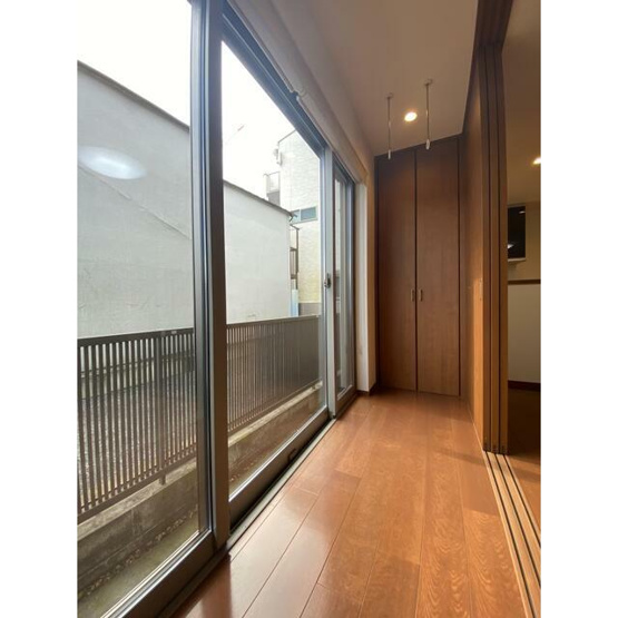 【バルコニー】 | 池袋本町貸家　15699