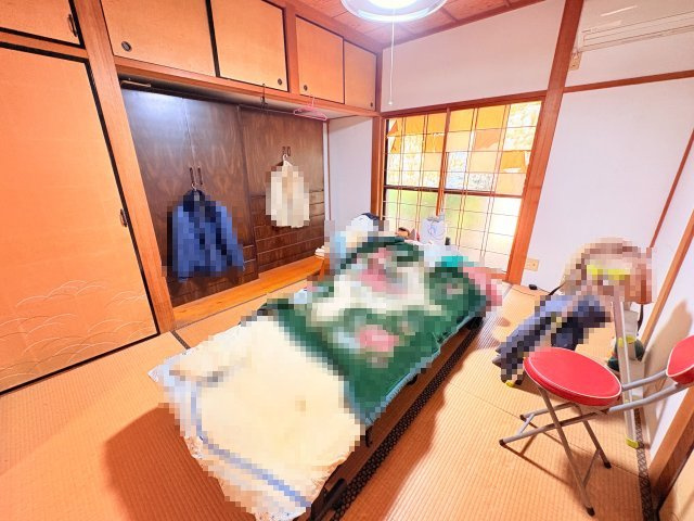 佐賀市諸富町大字山領　和室8帖　4LDKの寝室