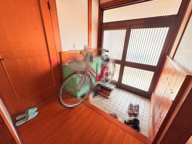 佐賀市諸富町大字山領　和室8帖　4LDKの玄関