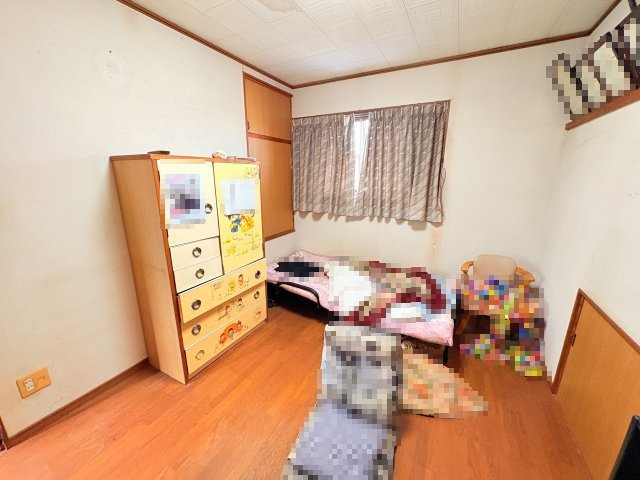 佐賀市諸富町大字山領　和室8帖　4LDKの洋室