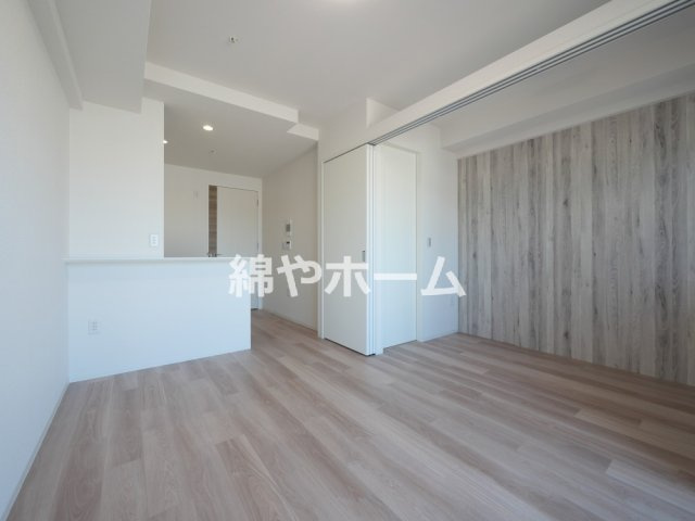 プレリスＮＥＯ大阪十三エルヴィオンの洋室|洋室です