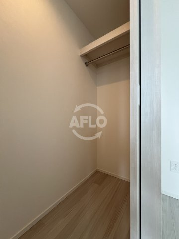 Brillia Tower堂島　中之島小学校区の収納|Brillia Tower堂島　クローゼット